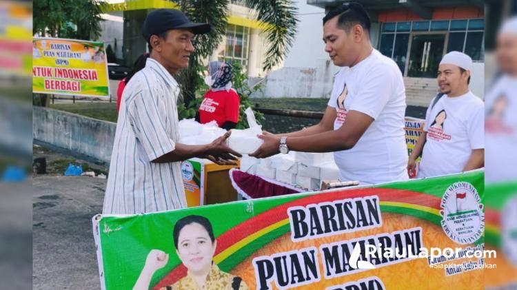 Ratusan Boks Paket Sarapan dan Sembako, Dibagikan Barisan Puan Maharani Riau