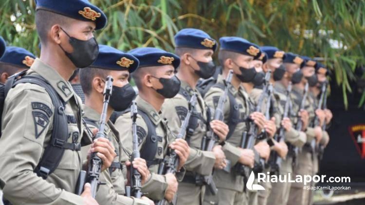 29 Bintara Remaja Angkatan 46 SPN Riau, Akhiri Bintradisi Sat Brimob di Danau Buatan