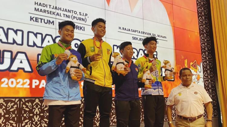 3 Personel Brimob Riau Ikuti Kejurnas Karate, Bripda Abdurazaq Raih Juara