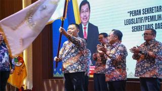 Sekdako Pekanbaru Dikukuhkan Jadi Ketua Forsesdasi Komwil Riau